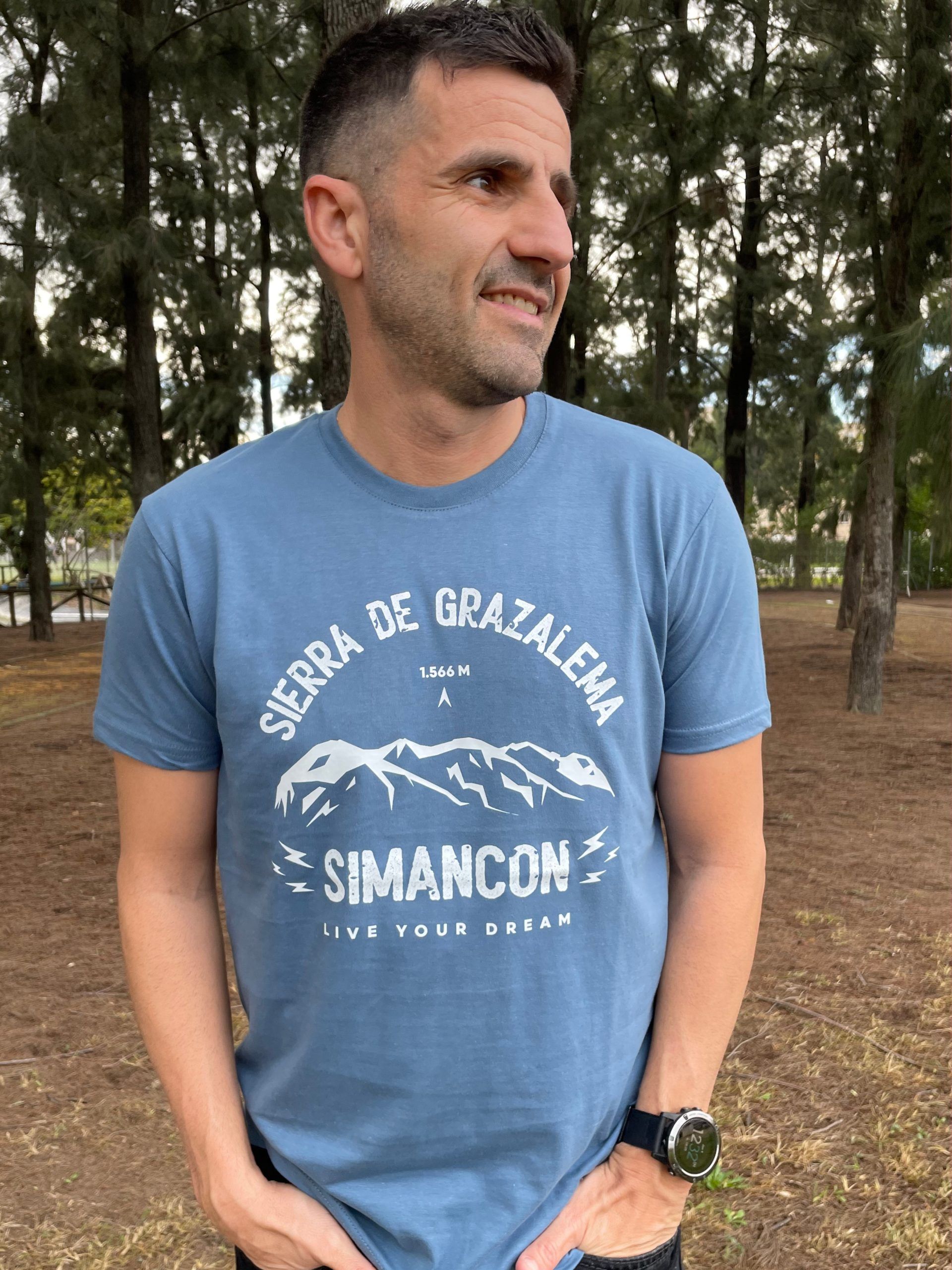 LIVE YOUR DREAMS CAMISETA CASUAL “SIMANCON” STONE BLUE
