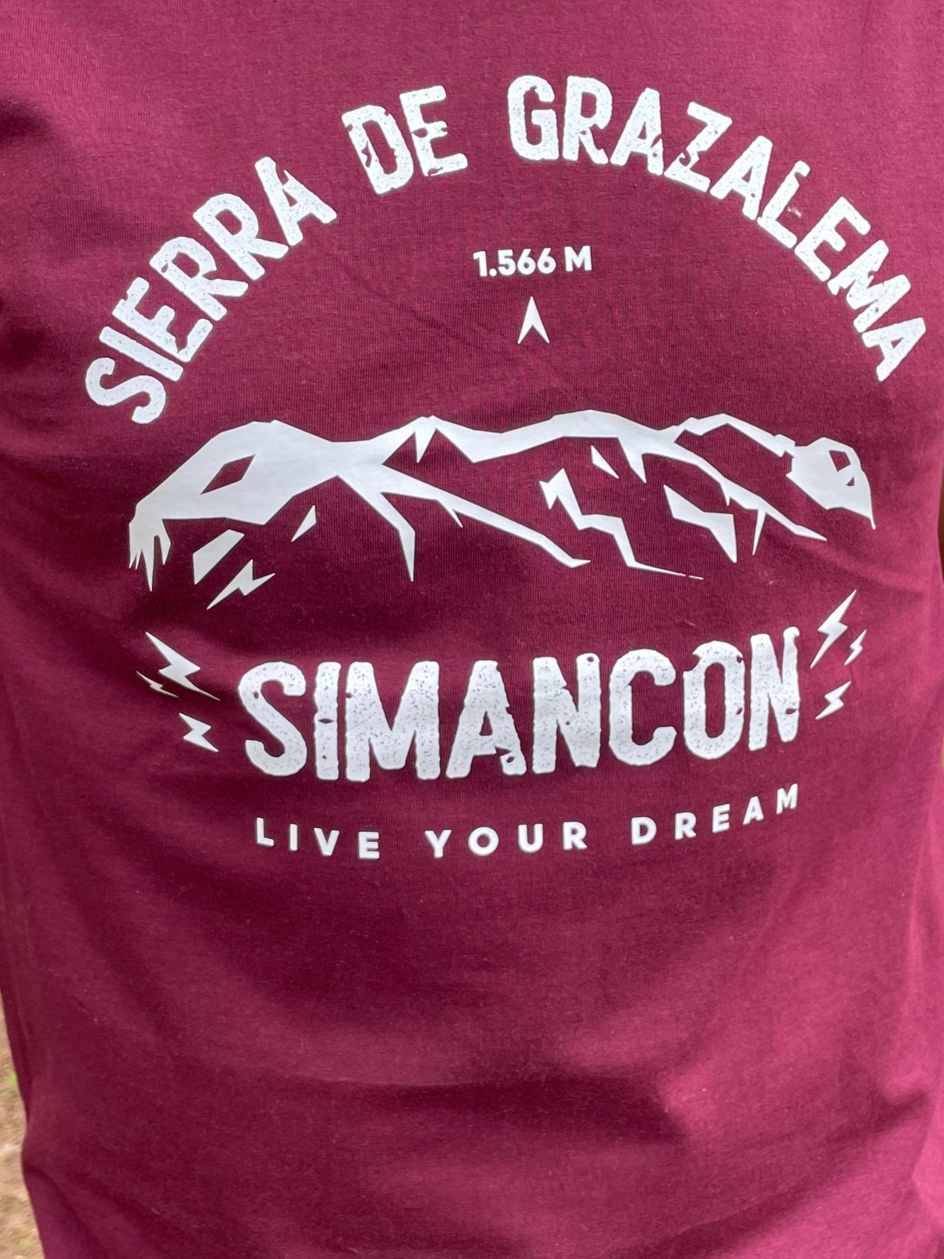 LIVE YOUR DREAMS CAMISETA CASUAL “SIMANCON” BURDEOS - Imagen 4
