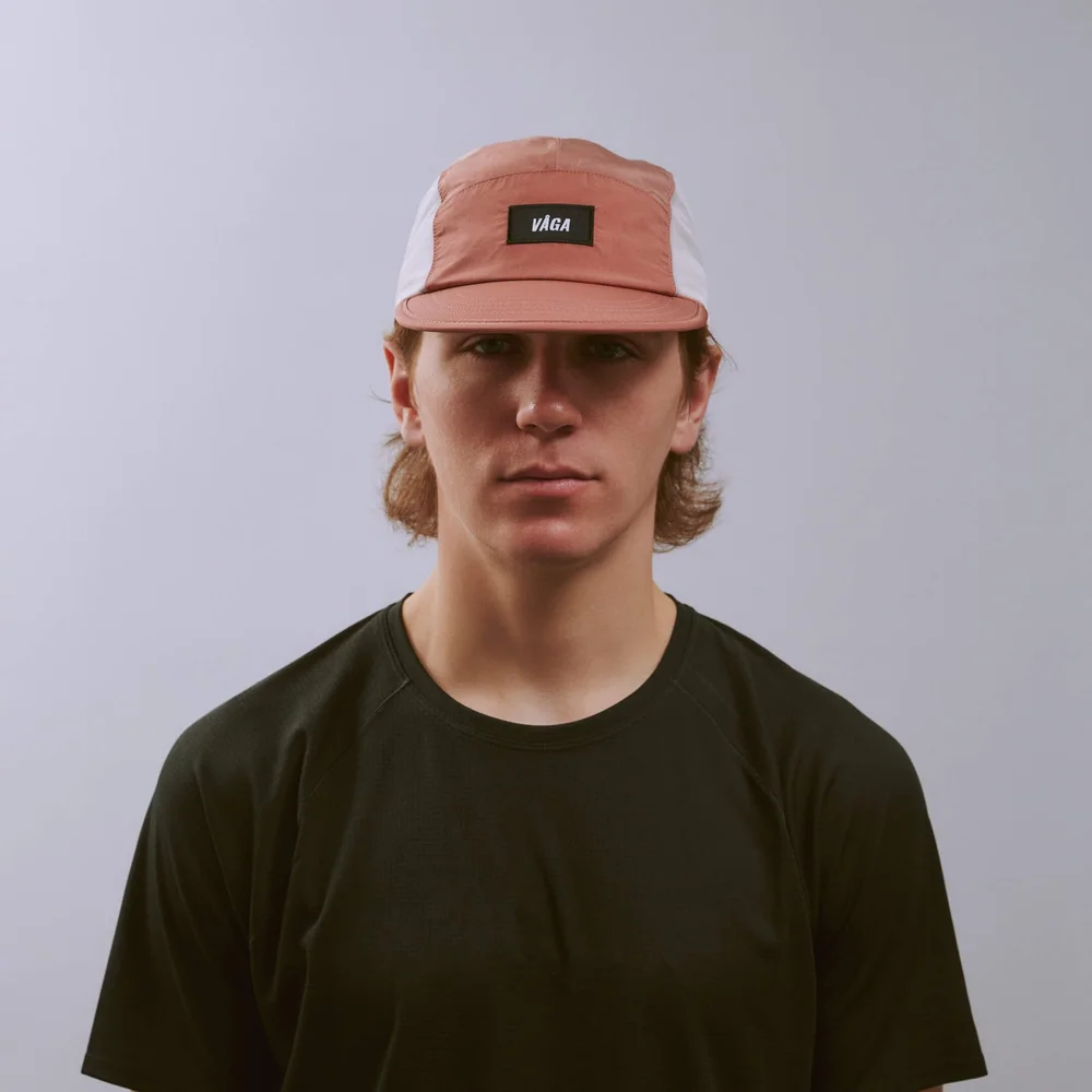 VÅGA GORRA DEPORTIVA PACER CLAY RED / PALE PINK - Imagen 3